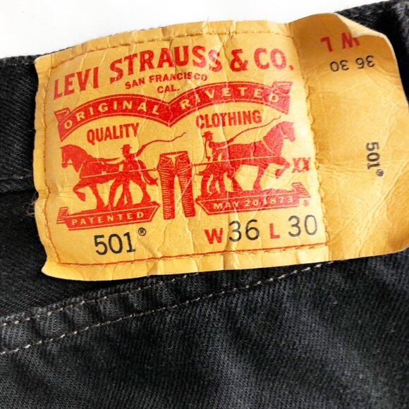 LEVI'S 501 Black Original Mid Rise Regular Fit Straight Leg Jeans Mens 36x30 - Picture 6 of 12